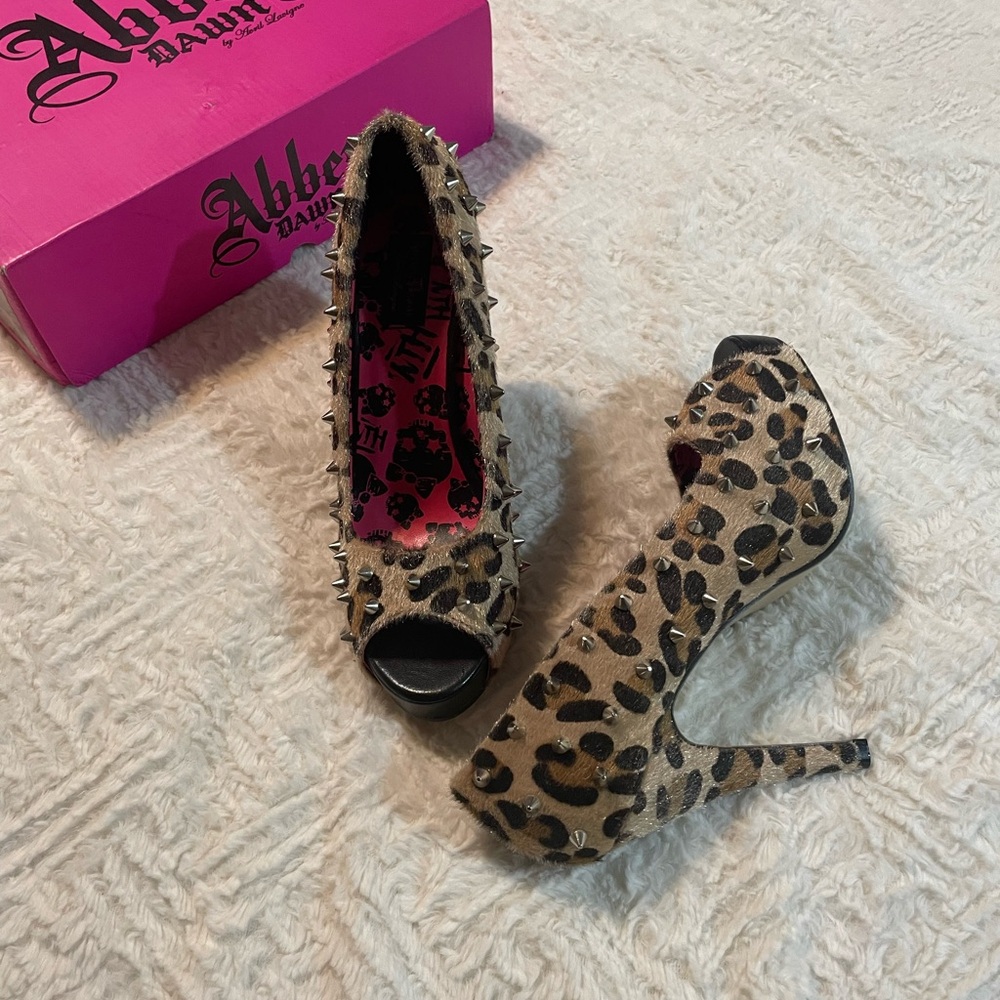 AVRIL LAVIGNE LEOPARD HEELS GREAT CONDITON